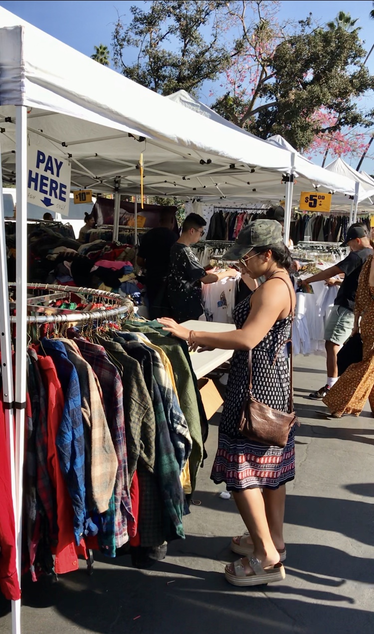 Visiting Southern California's Famous Rose Bowl Flea Market